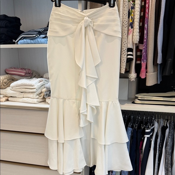 Pat Bo White Ruffle Skirt - Picture 3 of 7